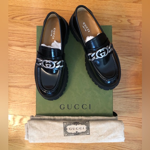 Gucci Size 36 Women's Chain Lug Loafer - Picture 5 of 9